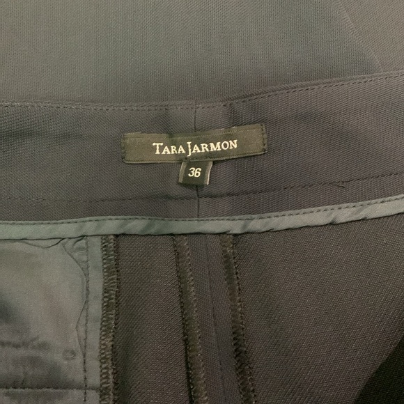 Tara Jarmon Shorts - Picture 5 of 6